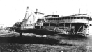 Cincinnati Steamboat Wreck.jpg (155705 bytes)