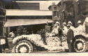 1910 Expo float 64.jpg (192081 bytes)