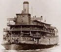 Delta Queen WWII ferrying Troops.jpg (77460 bytes)