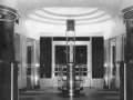 Barber Shop Entrance.jpg (329918 bytes)