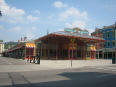 Findlay_Market_Cincinnati.jpg (80164 bytes)