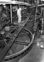 Safety Sheave.jpg (205727 bytes)